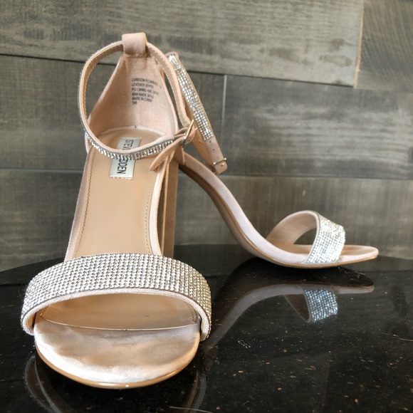 Steve Madden Heels - Picture 5 of 5